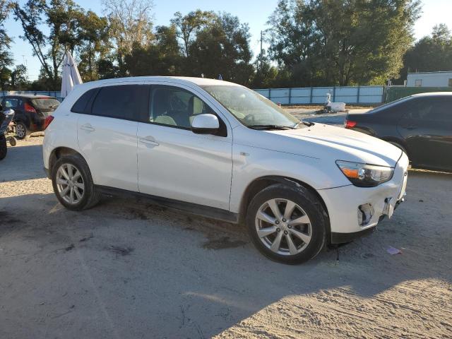 Photo 3 VIN: 4A4AP3AUXFE042618 - MITSUBISHI OUTLANDER 