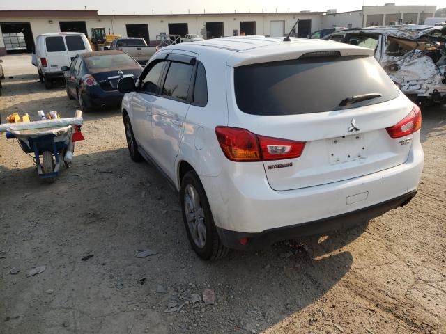 Photo 2 VIN: 4A4AP3AUXFE059659 - MITSUBISHI OUTLANDER 