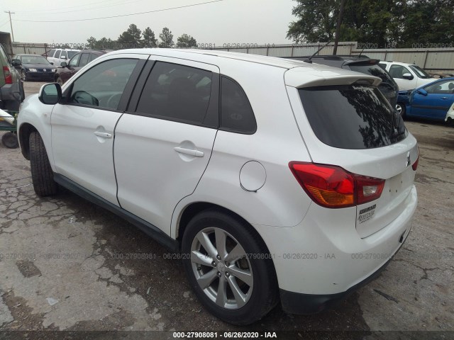 Photo 2 VIN: 4A4AP3AUXFE061315 - MITSUBISHI OUTLANDER SPORT 