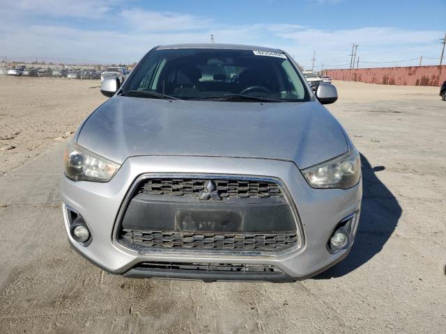 Photo 4 VIN: 4A4AP3AW0FE028308 - MITSUBISHI OUTLANDER 