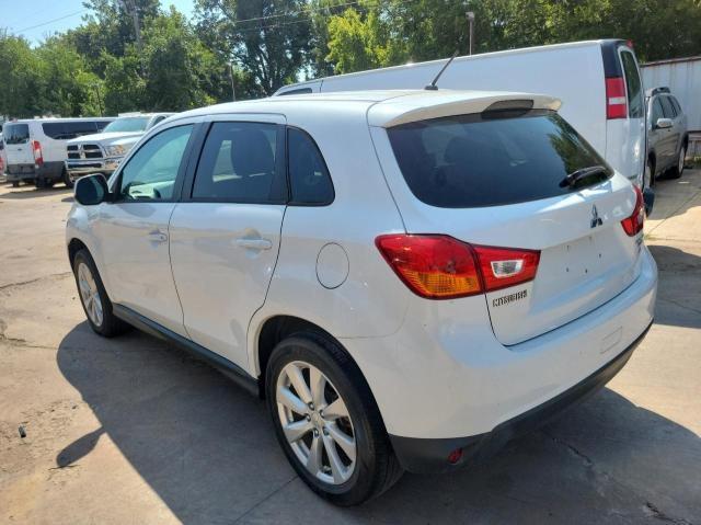 Photo 2 VIN: 4A4AP3AW2FE048107 - MITSUBISHI OUTLANDER 