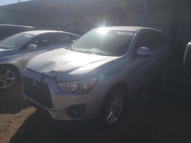 Photo 0 VIN: 4A4AP3AW4FE028070 - MITSUBISHI OUTLANDER 