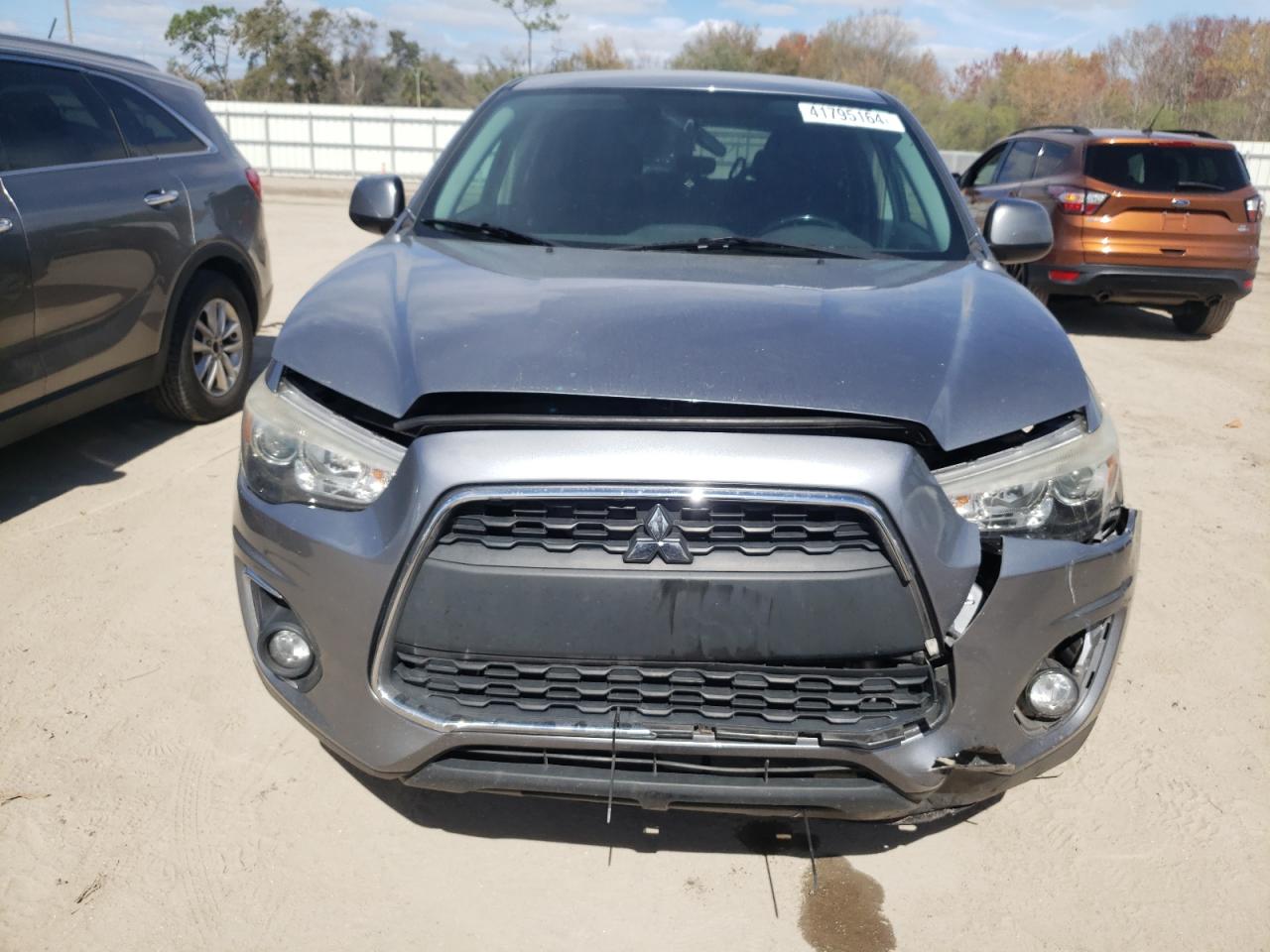 Photo 4 VIN: 4A4AP3AW4FE033950 - MITSUBISHI OUTLANDER 