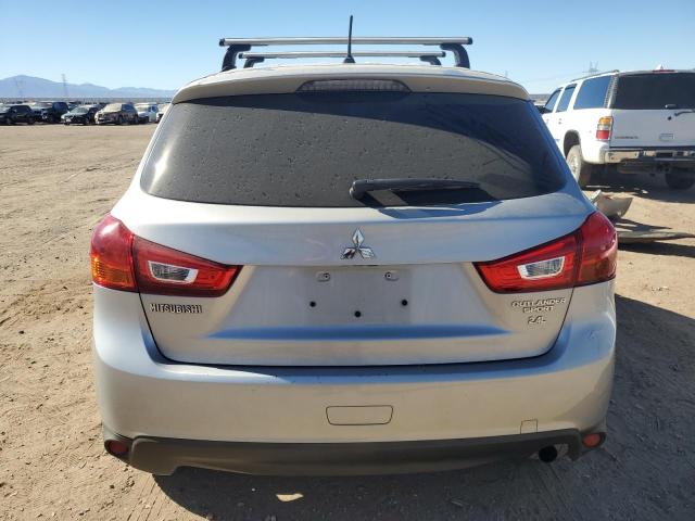 Photo 5 VIN: 4A4AP3AW5FE055018 - MITSUBISHI OUTLANDER 