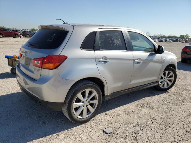 Photo 2 VIN: 4A4AP4AU0FE024747 - MITSUBISHI OUTLANDER 