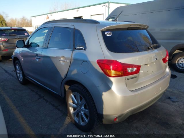 Photo 2 VIN: 4A4AP4AU1FE011828 - MITSUBISHI OUTLANDER SPORT 