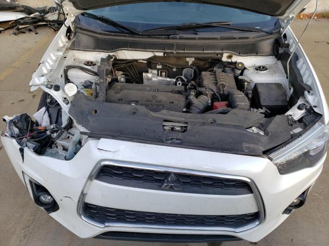 Photo 10 VIN: 4A4AP4AU2FE006427 - MITSUBISHI OUTLANDER 