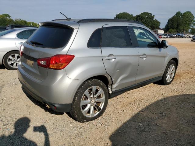 Photo 2 VIN: 4A4AP4AU2FE012468 - MITSUBISHI OUTLANDER 