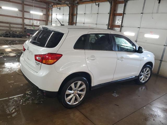 Photo 2 VIN: 4A4AP4AU2FE057460 - MITSUBISHI OUTLANDER 