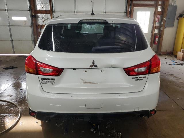 Photo 5 VIN: 4A4AP4AU2FE057460 - MITSUBISHI OUTLANDER 