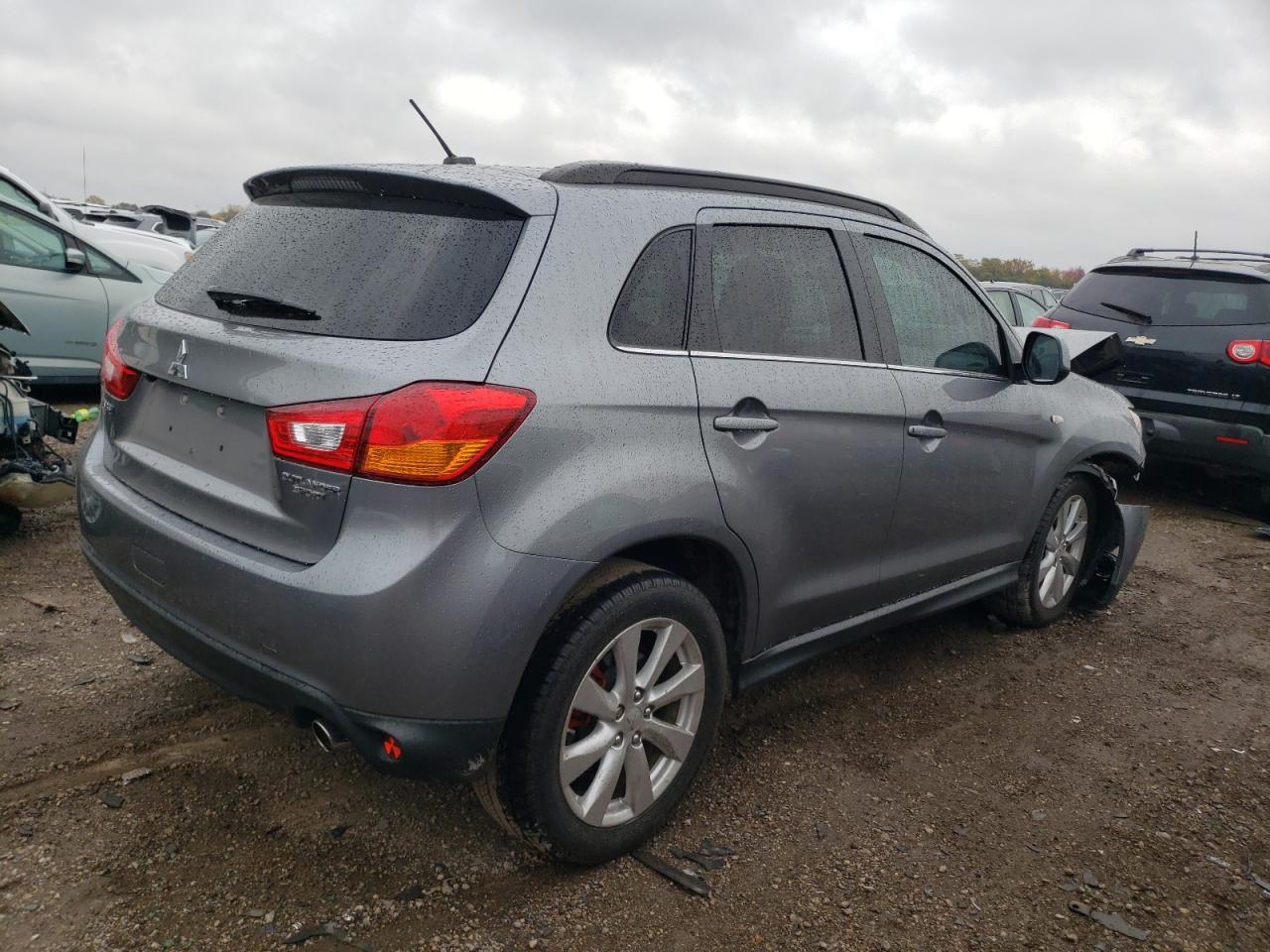 Photo 2 VIN: 4A4AP4AU3EE005916 - MITSUBISHI OUTLANDER 