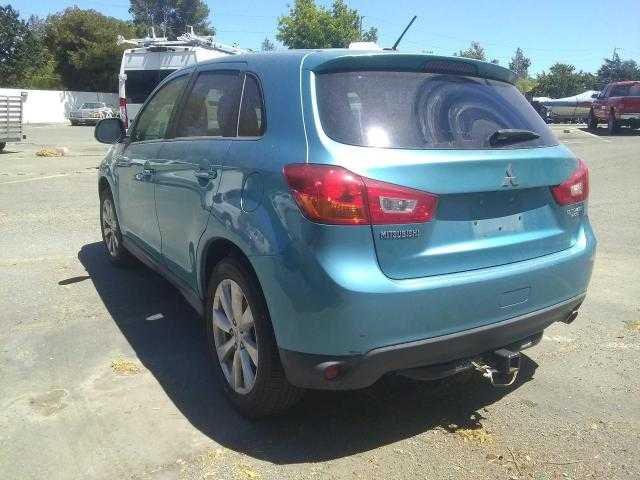 Photo 2 VIN: 4A4AP4AU5DE012753 - MITSUBISHI OUTLANDER 