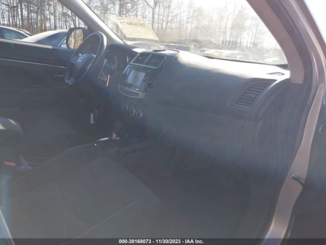 Photo 4 VIN: 4A4AP4AU5FE060739 - MITSUBISHI OUTLANDER SPORT 