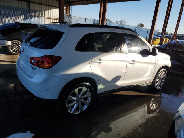 Photo 2 VIN: 4A4AP4AU9EE032182 - MITSUBISHI OUTLANDER 