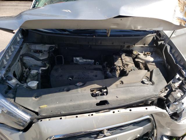 Photo 6 VIN: 4A4AP4AUXFE053334 - MITSUBISHI OUTLANDER 