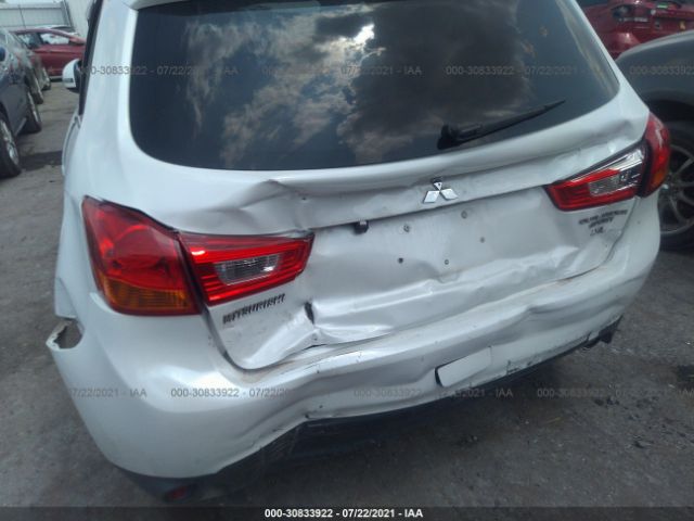 Photo 5 VIN: 4A4AP4AW2FE057010 - MITSUBISHI OUTLANDER SPORT 