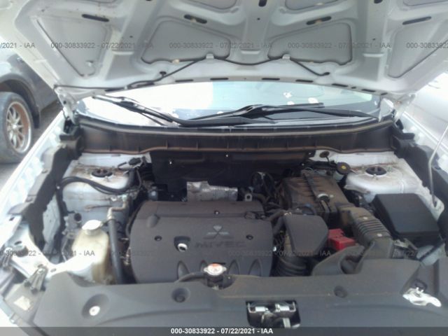 Photo 9 VIN: 4A4AP4AW2FE057010 - MITSUBISHI OUTLANDER SPORT 