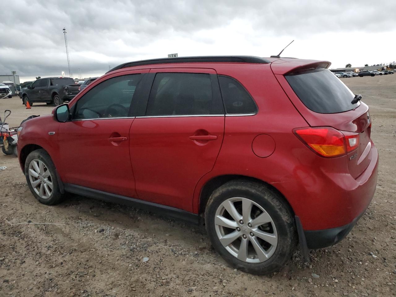 Photo 1 VIN: 4A4AP4AW7FE044950 - MITSUBISHI OUTLANDER 