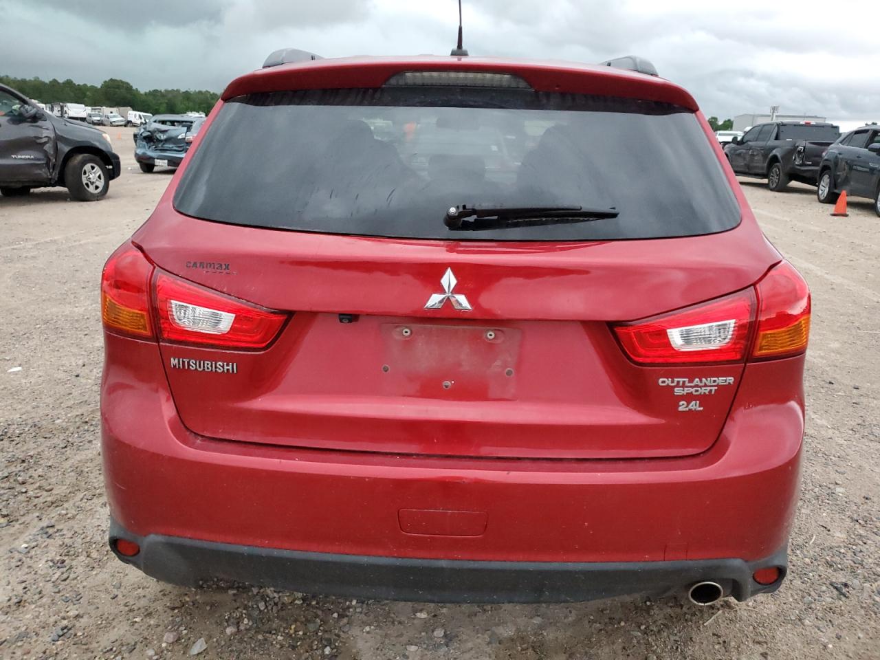 Photo 5 VIN: 4A4AP4AW7FE044950 - MITSUBISHI OUTLANDER 