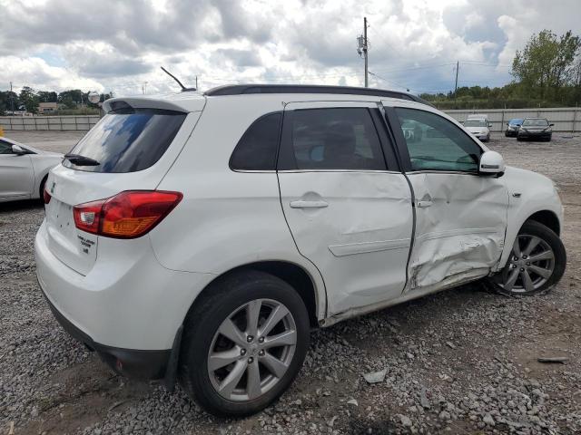 Photo 2 VIN: 4A4AP4AWXFE055215 - MITSUBISHI OUTLANDER 