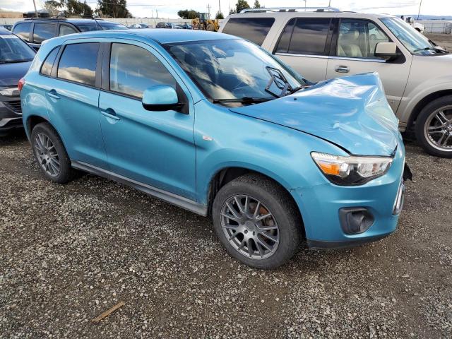 Photo 3 VIN: 4A4AR3AU0DE019100 - MITSUBISHI OUTLANDER 