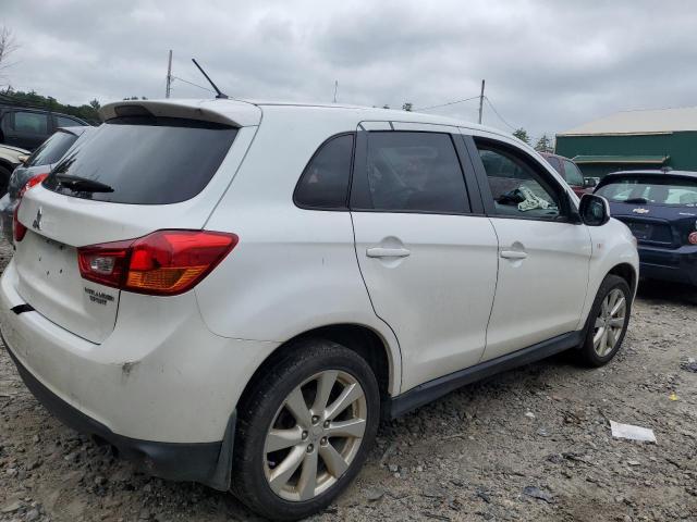 Photo 2 VIN: 4A4AR3AU0EE019146 - MITSUBISHI OUTLANDER 