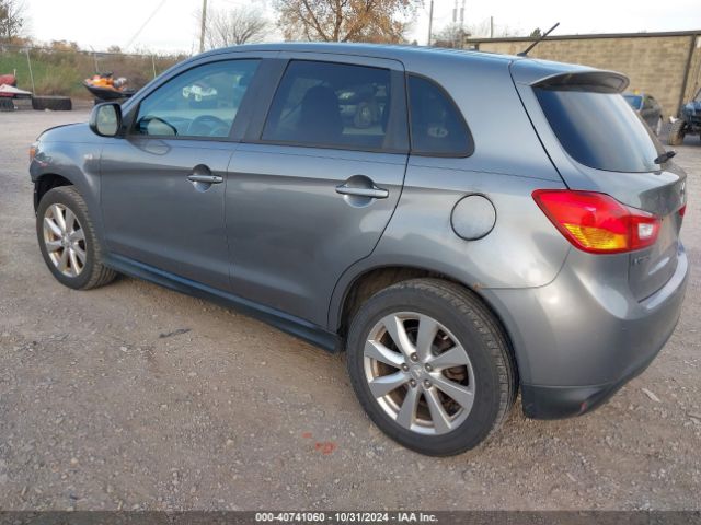 Photo 2 VIN: 4A4AR3AU0FE011940 - MITSUBISHI OUTLANDER SPORT 