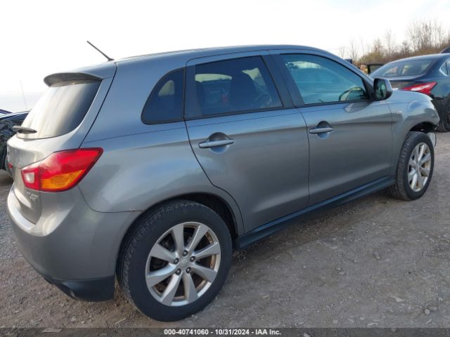 Photo 3 VIN: 4A4AR3AU0FE011940 - MITSUBISHI OUTLANDER SPORT 