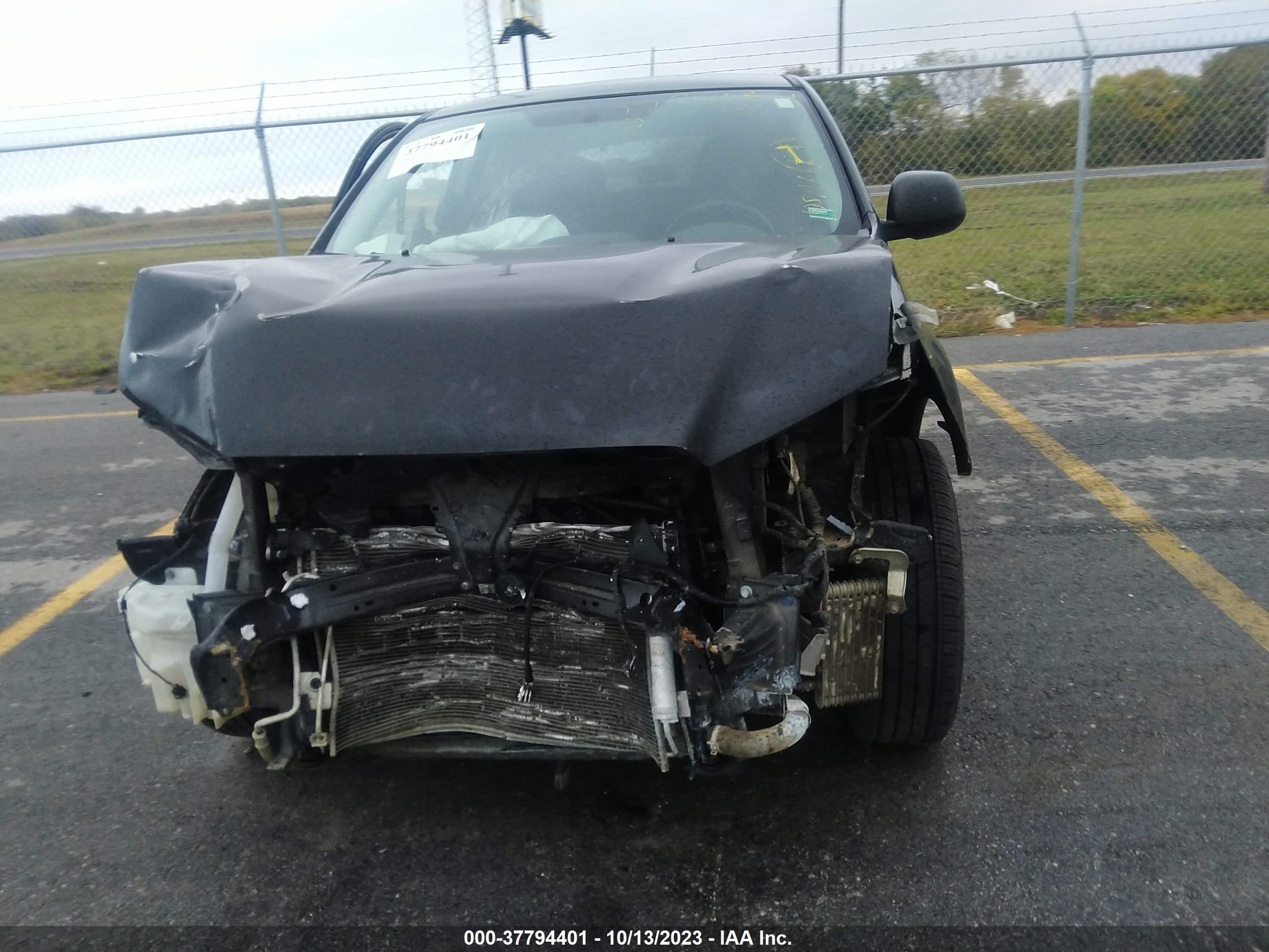 Photo 12 VIN: 4A4AR3AU0FE014711 - MITSUBISHI OUTLANDER 