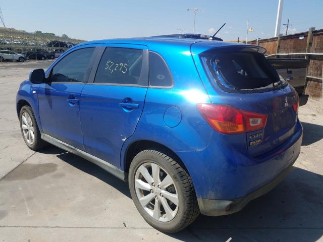 Photo 2 VIN: 4A4AR3AU0FE019567 - MITSUBISHI OUTLANDER 