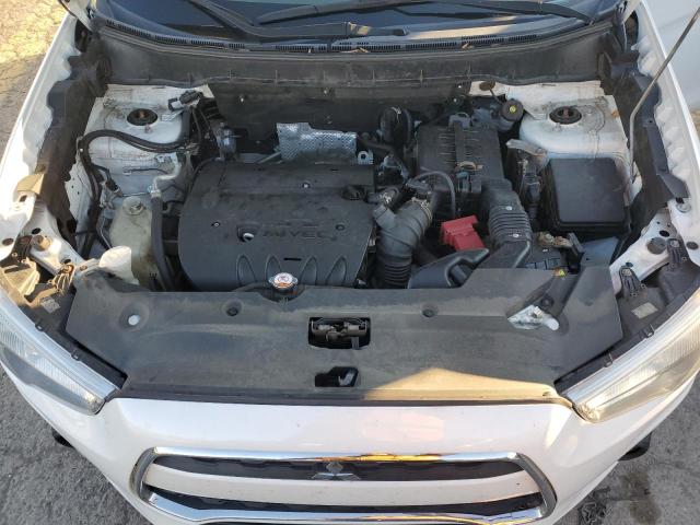 Photo 10 VIN: 4A4AR3AU0FE020640 - MITSUBISHI OUTLANDER 