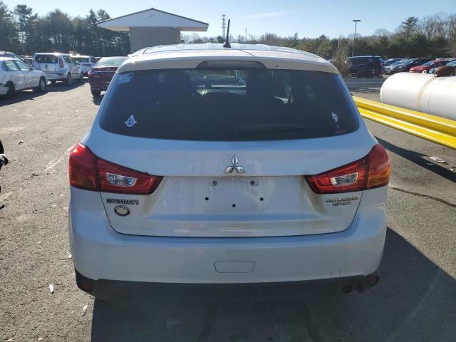 Photo 5 VIN: 4A4AR3AU0FE028141 - MITSUBISHI OUTLANDER 