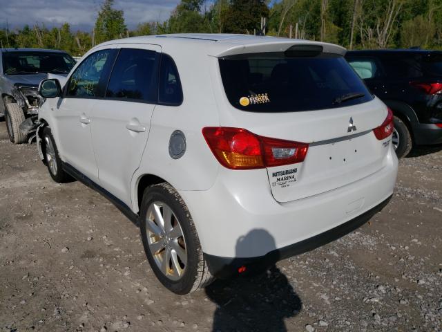 Photo 2 VIN: 4A4AR3AU0FE030519 - MITSUBISHI OUTLANDER 