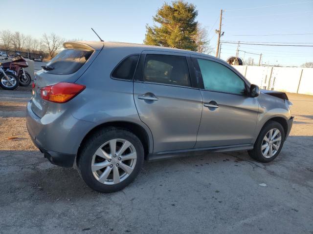 Photo 2 VIN: 4A4AR3AU1DE018005 - MITSUBISHI OUTLANDER 