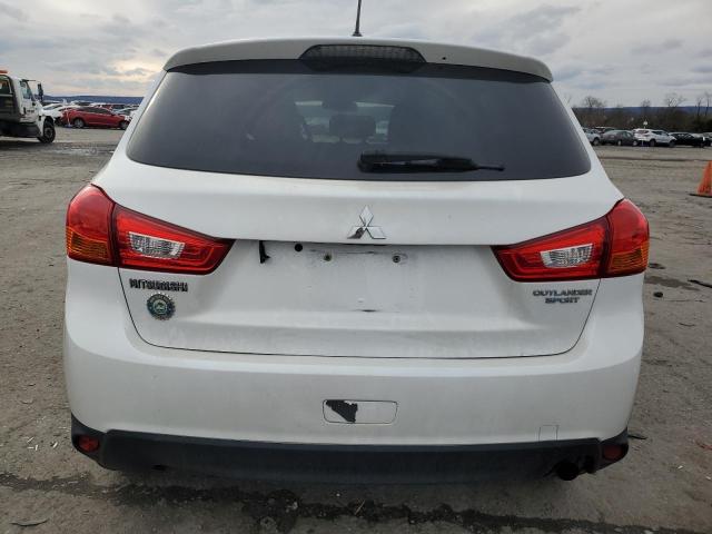 Photo 5 VIN: 4A4AR3AU1FE013521 - MITSUBISHI OUTLANDER 