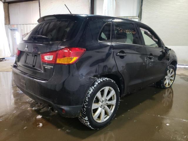 Photo 3 VIN: 4A4AR3AU1FE030562 - MITSUBISHI OUTLANDER 