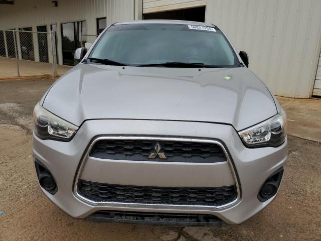 Photo 4 VIN: 4A4AR3AU2FE001880 - MITSUBISHI OUTLANDER 