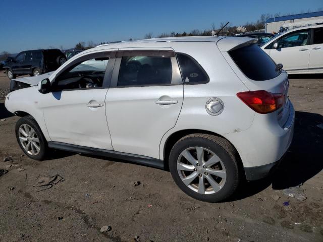 Photo 1 VIN: 4A4AR3AU2FE002656 - MITSUBISHI OUTLANDER 