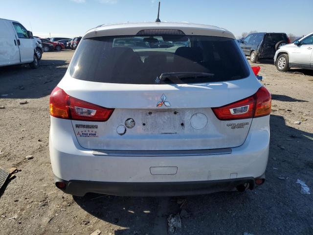 Photo 5 VIN: 4A4AR3AU2FE002656 - MITSUBISHI OUTLANDER 