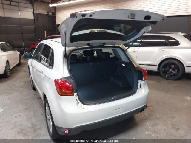 Photo 2 VIN: 4A4AR3AU2FE009476 - MITSUBISHI OUTLANDER SPORT 