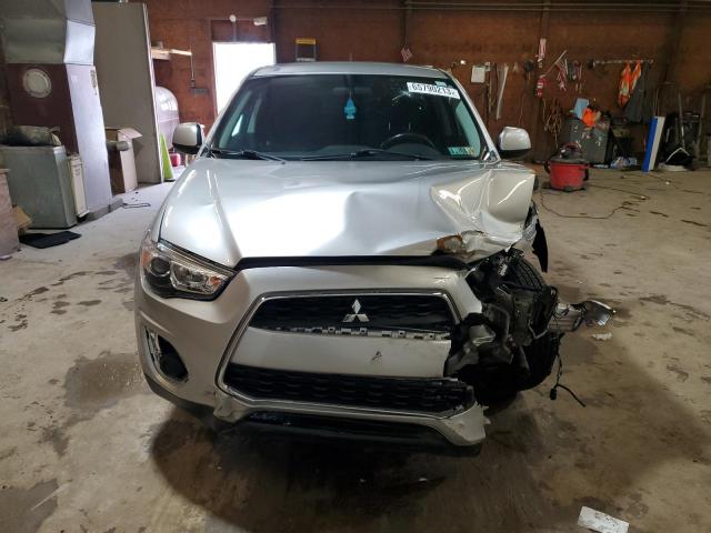 Photo 4 VIN: 4A4AR3AU2FE057768 - MITSUBISHI OUTLANDER 