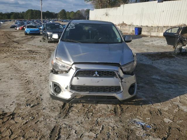 Photo 4 VIN: 4A4AR3AU3DE002940 - MITSUBISHI OUTLANDER 