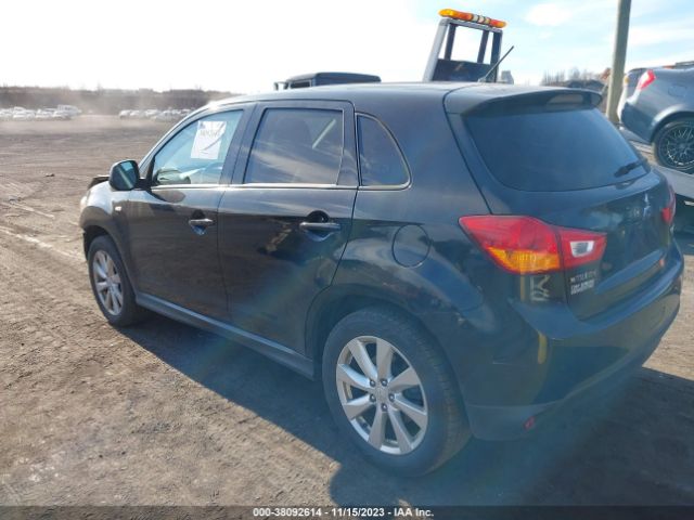 Photo 2 VIN: 4A4AR3AU3EE032036 - MITSUBISHI OUTLANDER SPORT 