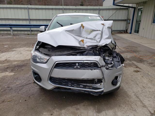 Photo 6 VIN: 4A4AR3AU3FE002326 - MITSUBISHI OUTLANDER 