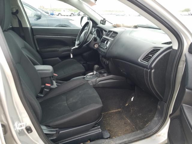 Photo 4 VIN: 4A4AR3AU3FE038498 - MITSUBISHI OUTLANDER 