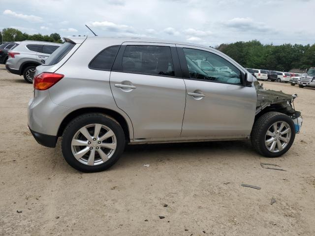 Photo 2 VIN: 4A4AR3AU3FE045001 - MITSUBISHI OUTLANDER 