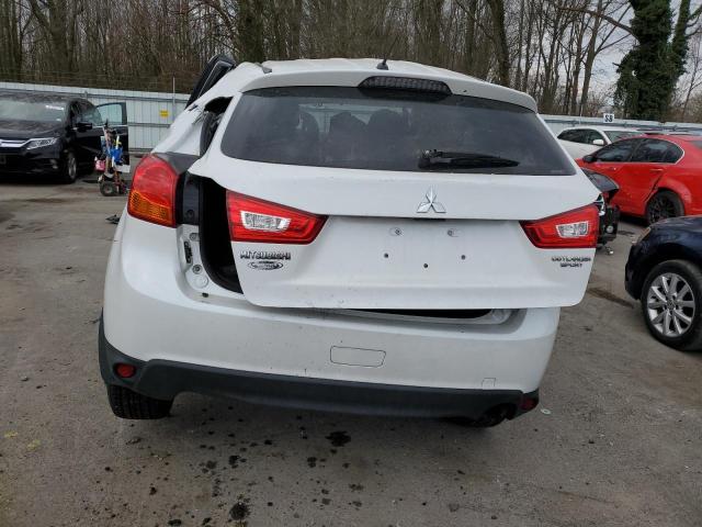 Photo 5 VIN: 4A4AR3AU5EE028523 - MITSUBISHI OUTLANDER 