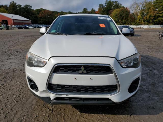 Photo 4 VIN: 4A4AR3AU5FE034548 - MITSUBISHI OUTLANDER 