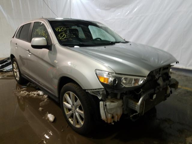 Photo 0 VIN: 4A4AR3AU5FE057764 - MITSUBISHI OUTLANDER 