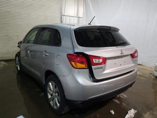 Photo 2 VIN: 4A4AR3AU5FE057764 - MITSUBISHI OUTLANDER 